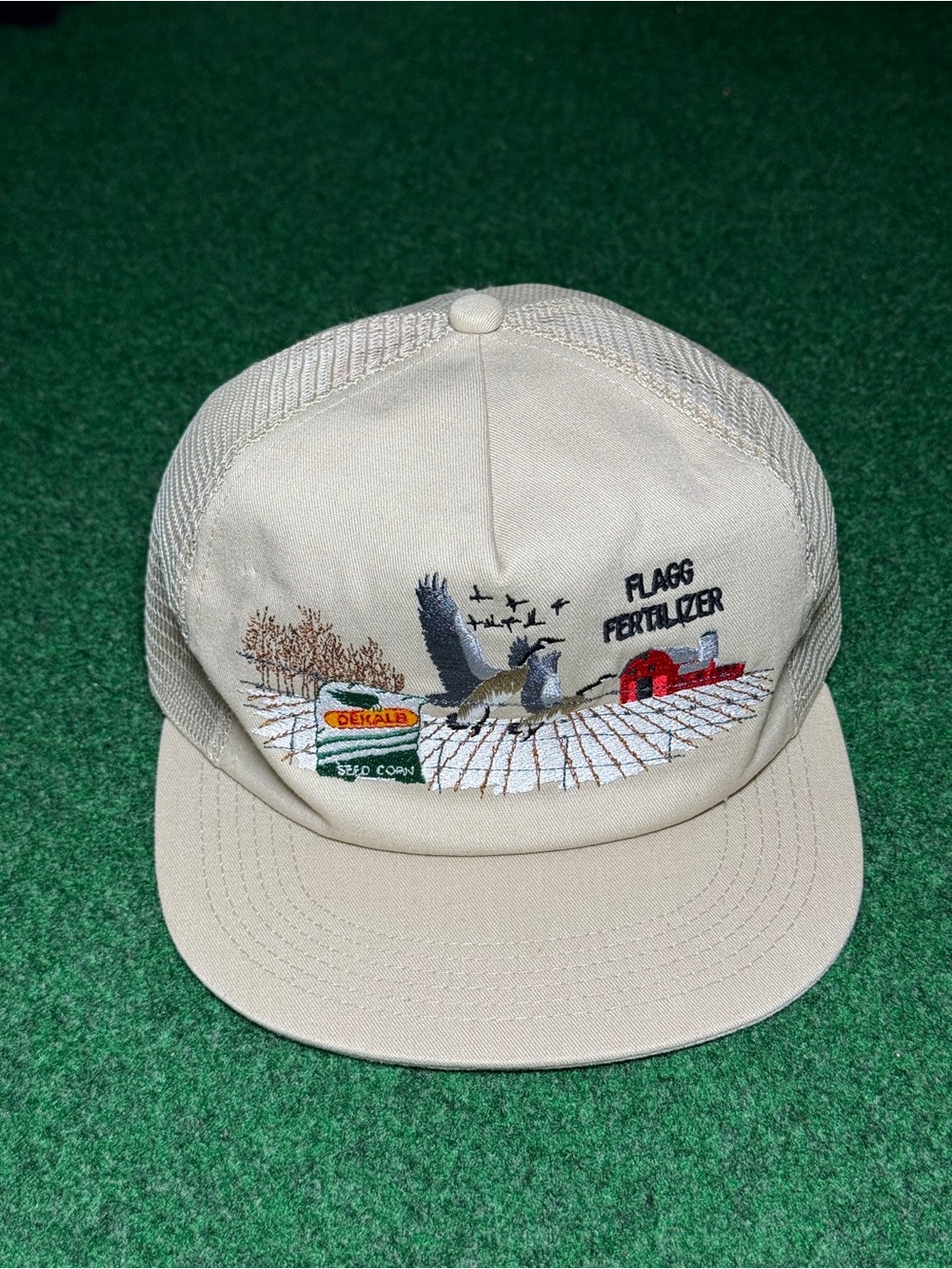 Dekalb Seed Trucker Hat Snapback Cap 90s Embroidered Farmer Farm Agriculture